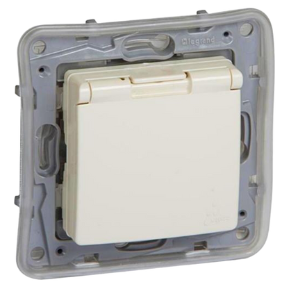 LEG Контакт шуко 16A крем IP44 NILOE